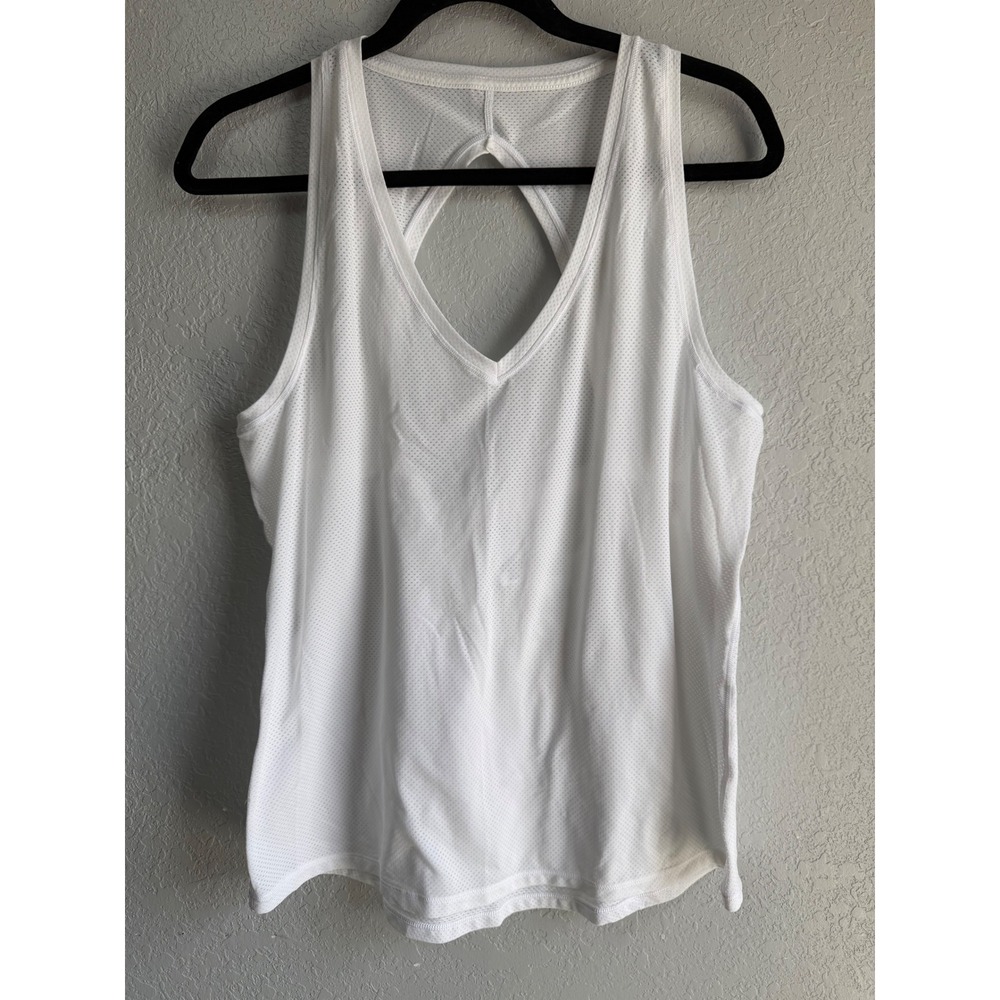 Victoria Sport White Mesh V-Neck Keyhole Back Athletic Tank Top Large 367436-092